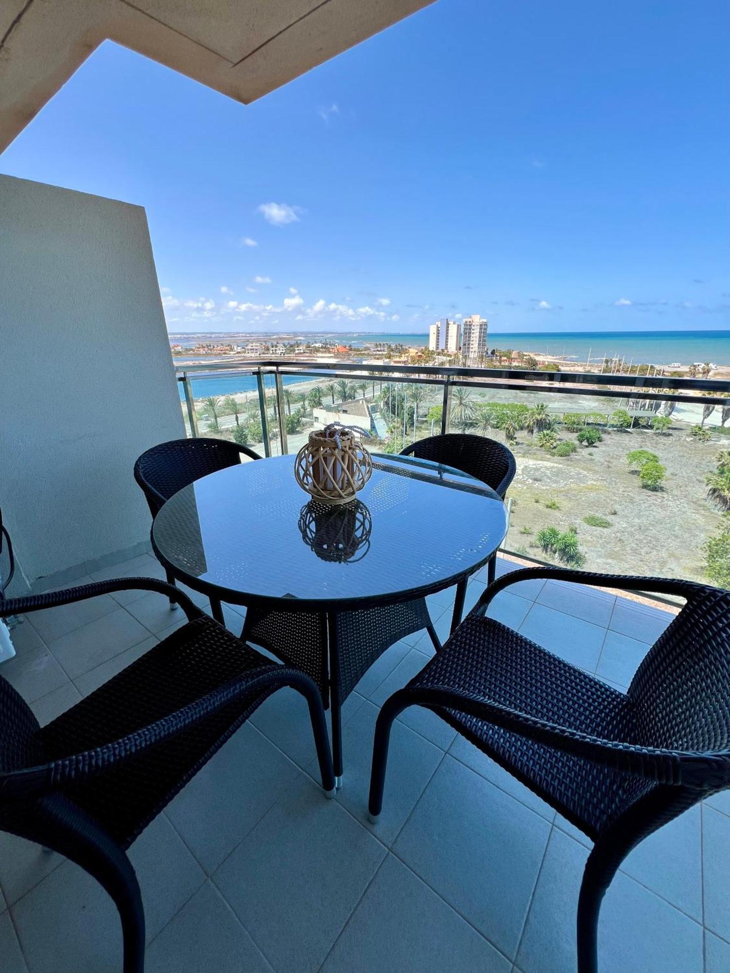 Oceanview Apartment *